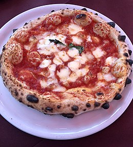 260px-Pizza-napoletana.jpg